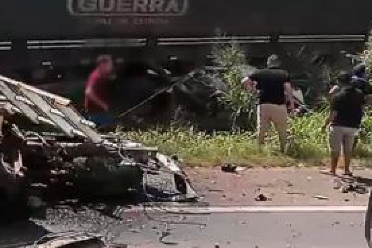 VDEO: grave acidente na BR-364 entre Ouro Preto do Oeste e Ji-Paran deixa duas vtimas fatais