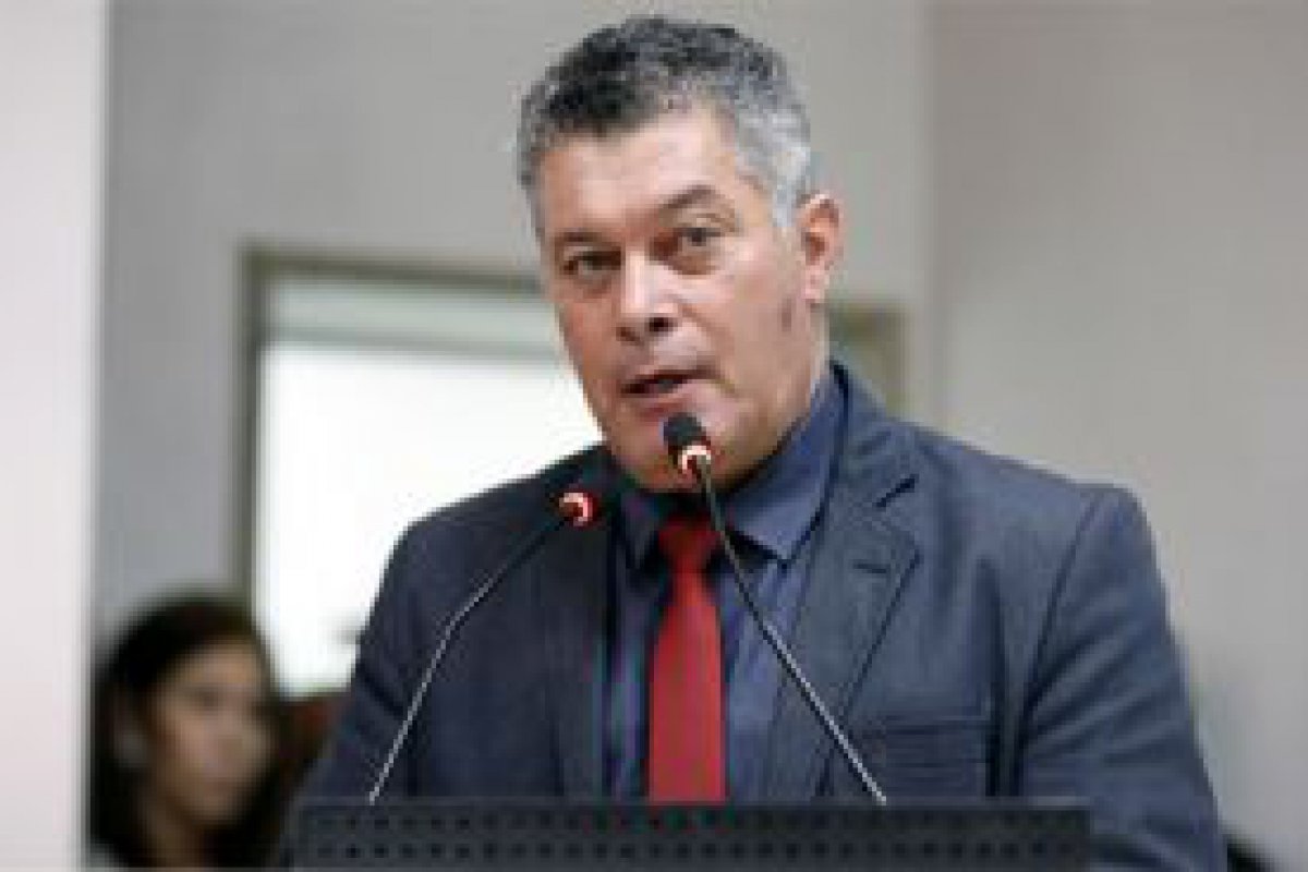 Assembleia decide sobre mandato do deputado Edson Martins na próxima quarta-feira