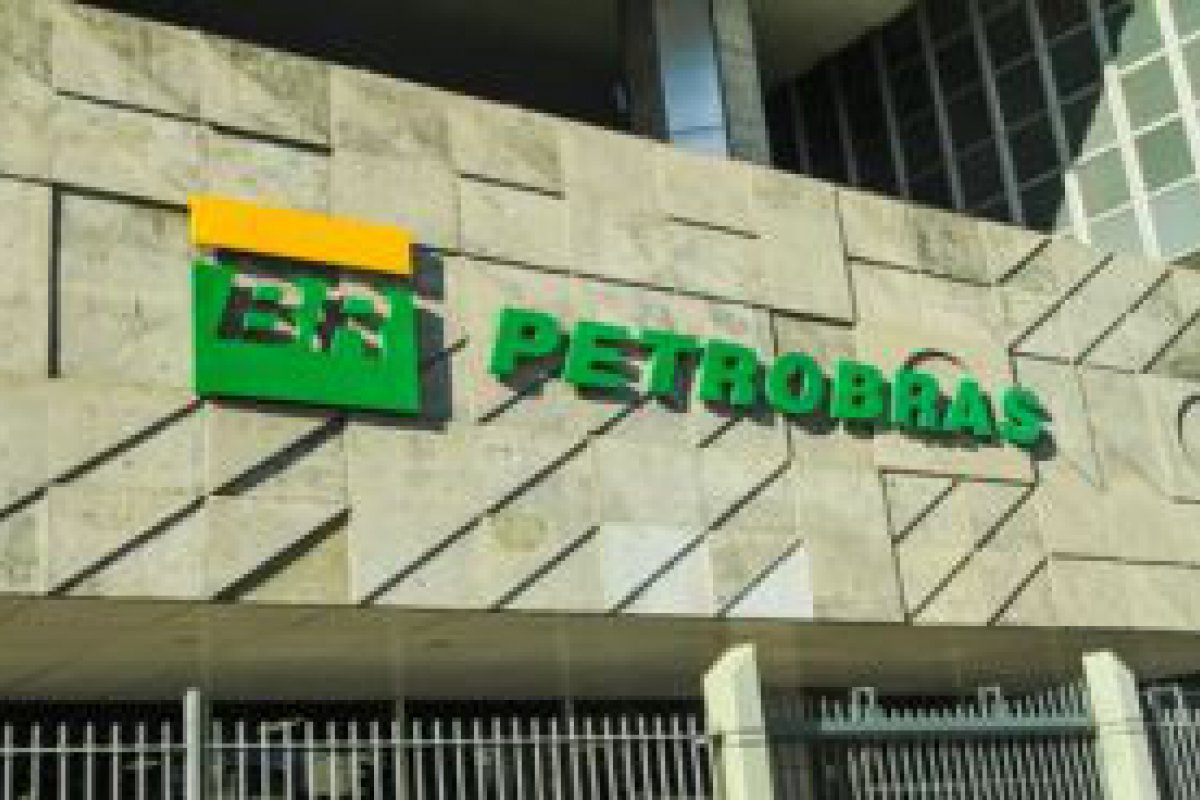 Petrobras aprova mais um aumento no preço dos combustíveis