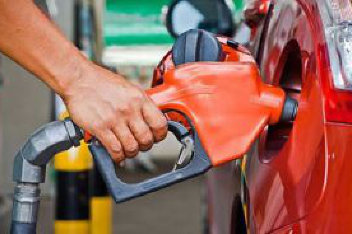 Petrobras reduz preço da gasolina vendida às distribuidoras