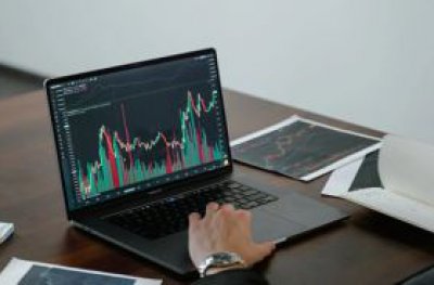 Novo no trading online? Descubra como escolher a melhor plataforma